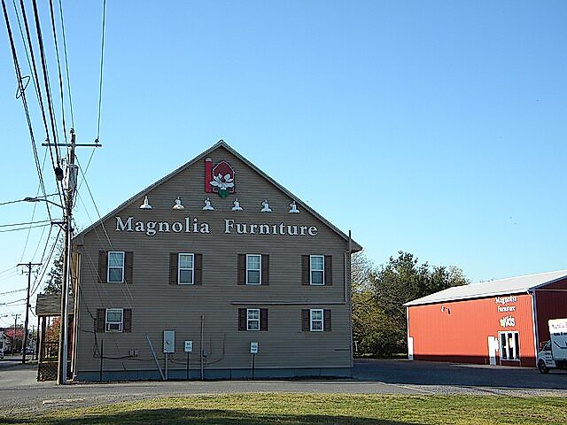 Magnolia Furniture located on Main Street Magnolia, Delaware. Marissa Pennington via Wikimedia
