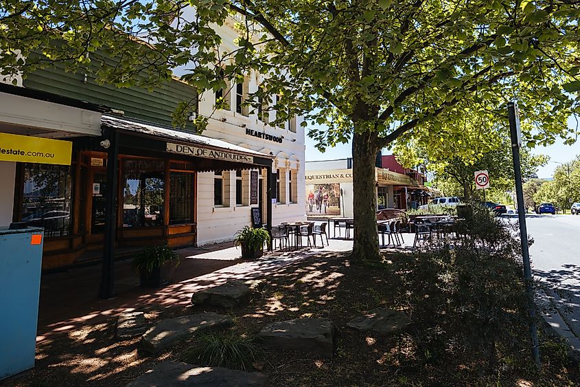 The quaint country town of Yarra Glen on a warm spring morning in Victoria, Australia