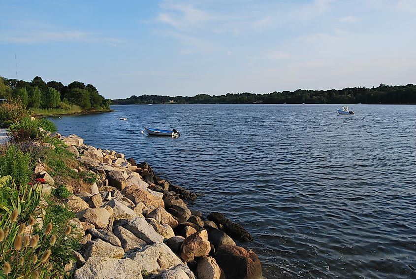 Nanaquaket Pond, Tiverton, RI Juliancolton
