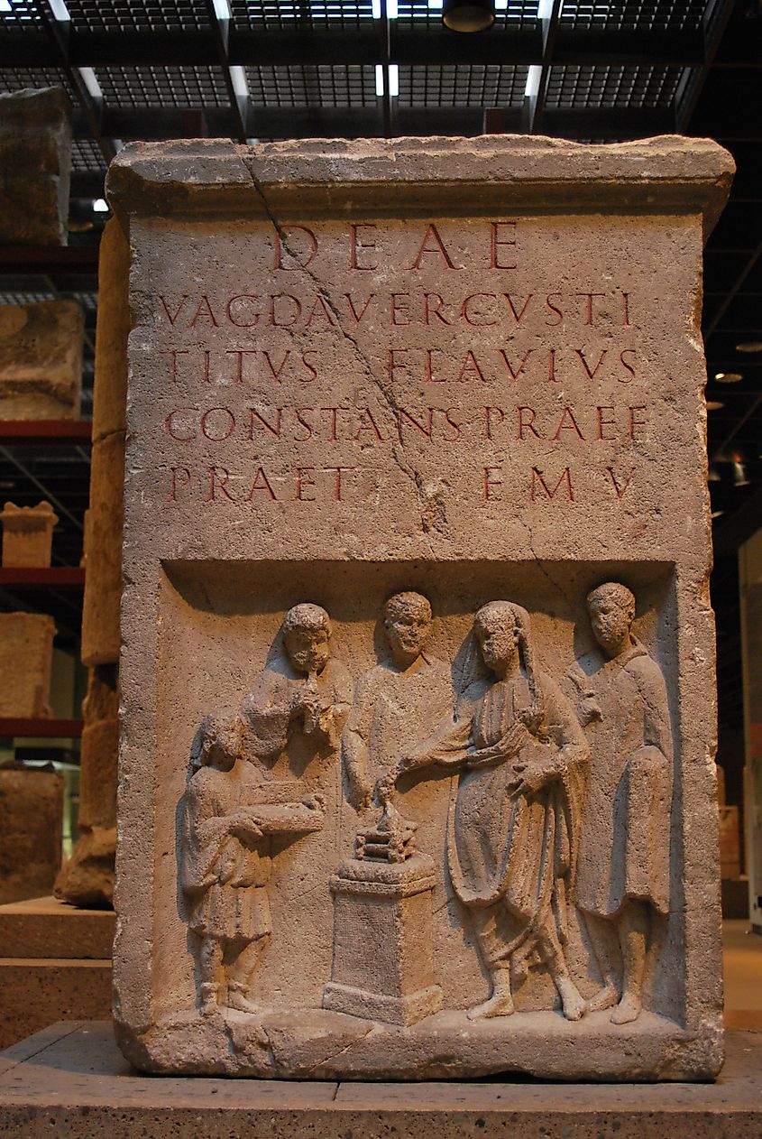 Roman sacrifice on an altar with a Latin dedication to the Germanic or Celtic goddess Vagdavercustis,