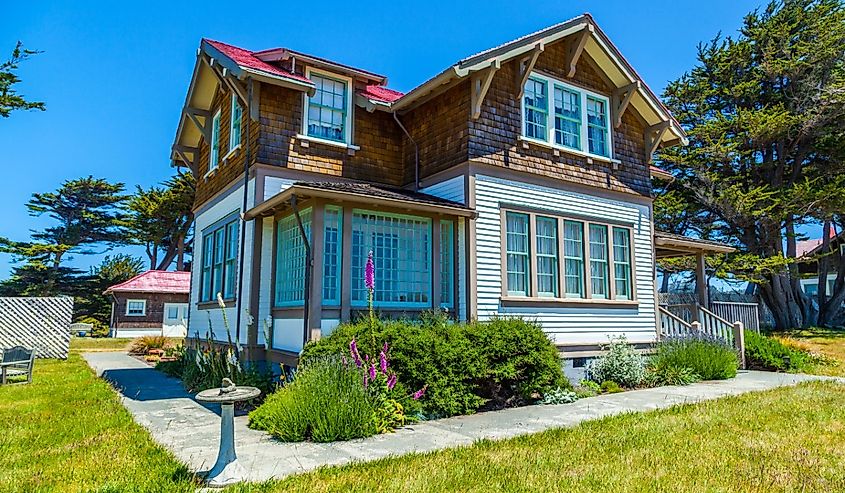 Historic home of lightkeeper of Point Cabrillo Lighthouse
