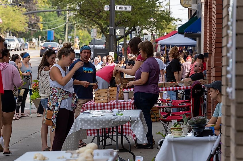 Farmers market in Delaware, Ohio, United States.