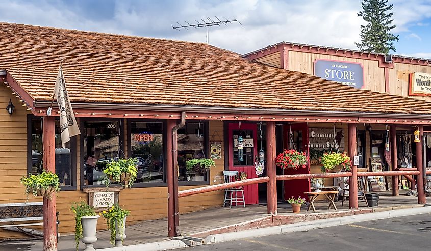 The Old West Shopping Mall is a tourist attraction in Bragg Creek.