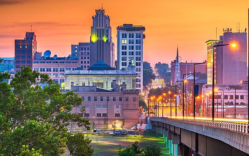 Youngstown, Ohio, USA downtown skyline at twilight.