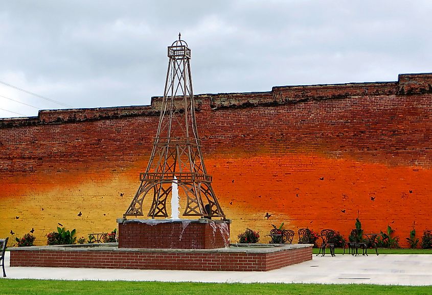 Eiffel Tower of Paris, Arkansas