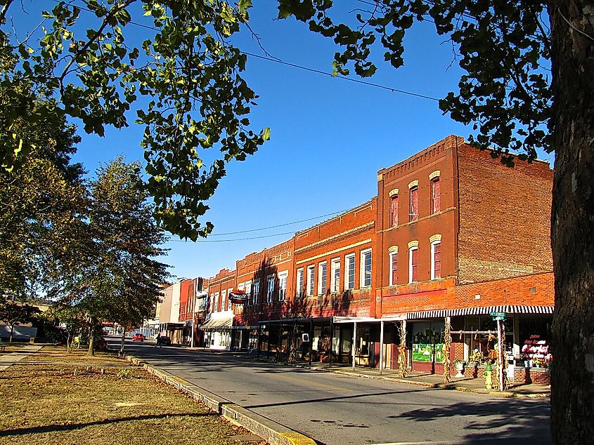 Buildings along North Main Street (U.S. Route 25W) in Jellico, Tennessee, United States.