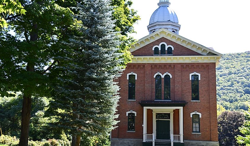 Memorial Town Hall in Naples, New York