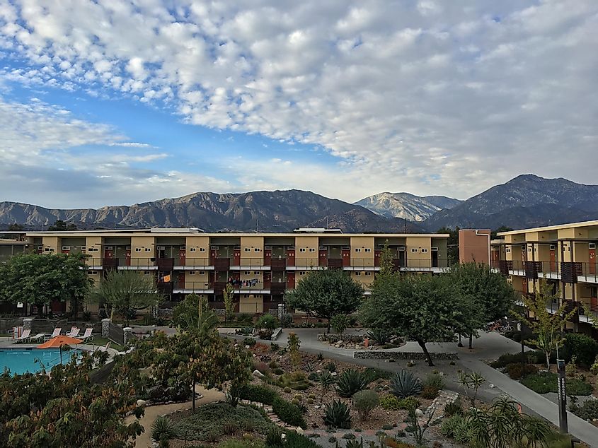 Pitzer College North and South Sanborn Dorms and Mt Baldy, via Katherine Carey / Shutterstock.com