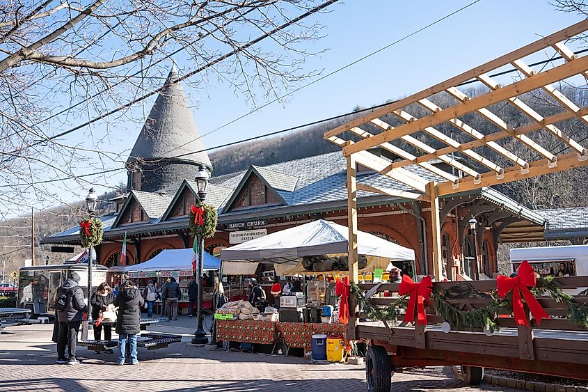 Market in Jim Thorpe, Pennsylvania, decorated for the hollidays.