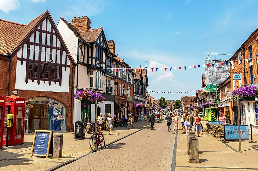 Street view in Stratford-Upon-Avon, England.