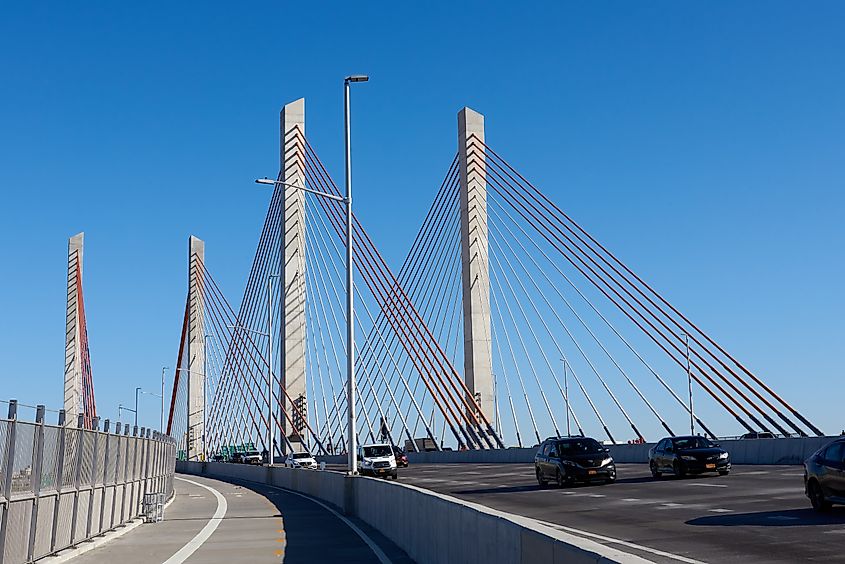 Kosciuszko Bridge and the pedestrian walkway.