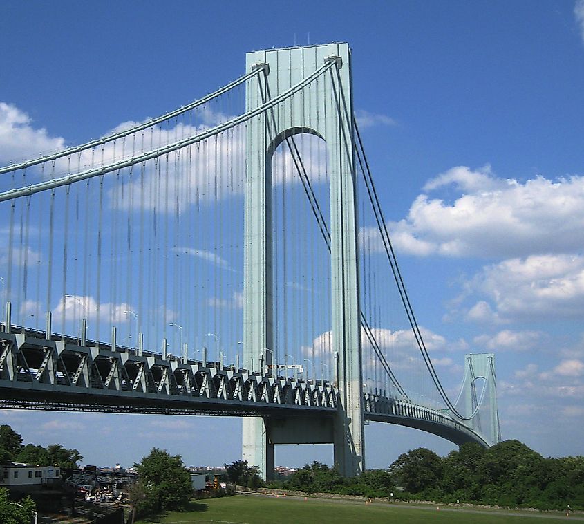 Verrazzano-Narrows Bridge.