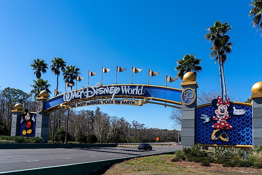 Disney World entrance arch gate in Orlando, Florida