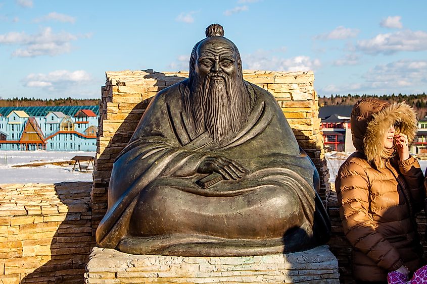 Monument to the ancient Chinese philosopher Lao Tzu. 
