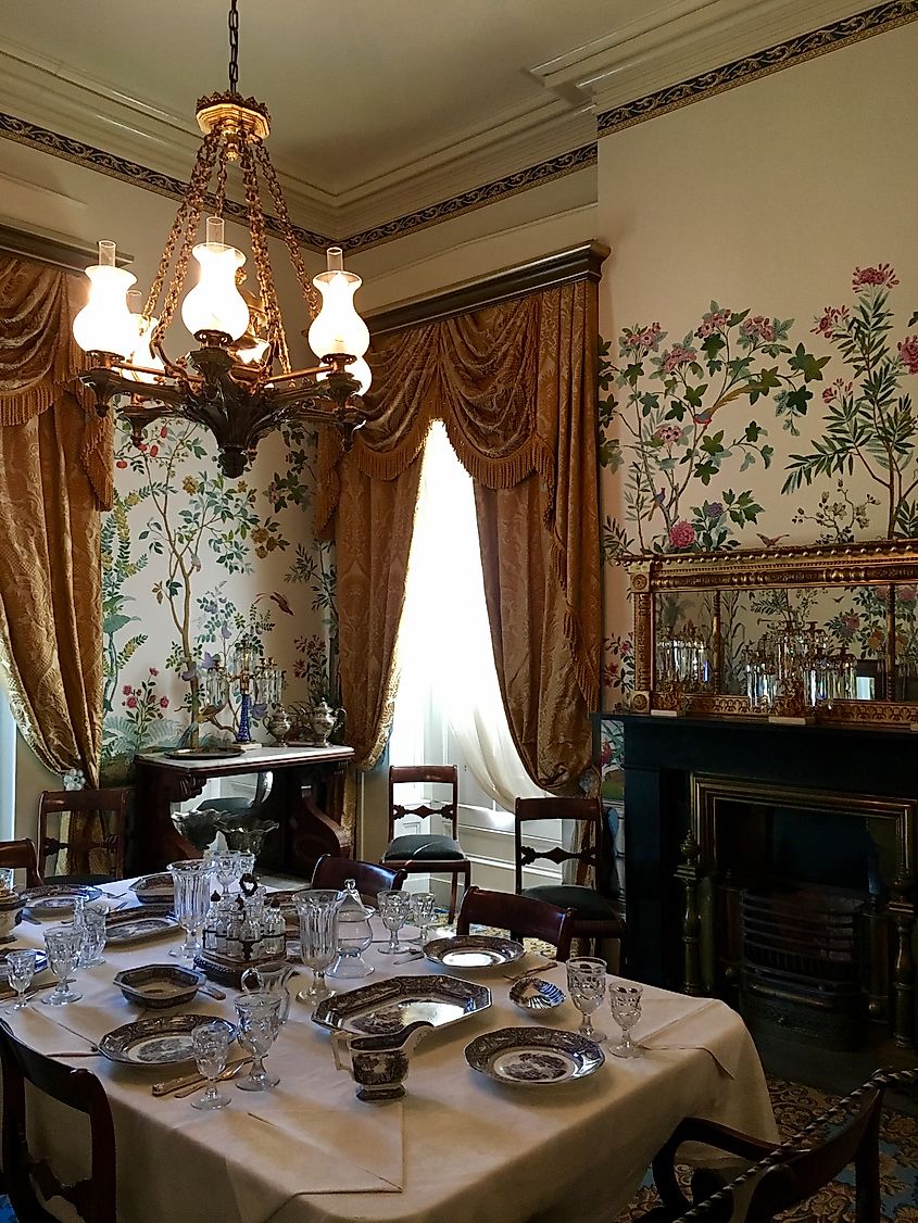 Lanier Mansion dining room.