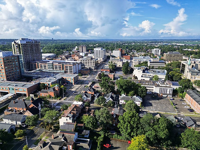 Downtown St. Catharines, Ontario. (Atomazul via Shutterstock)