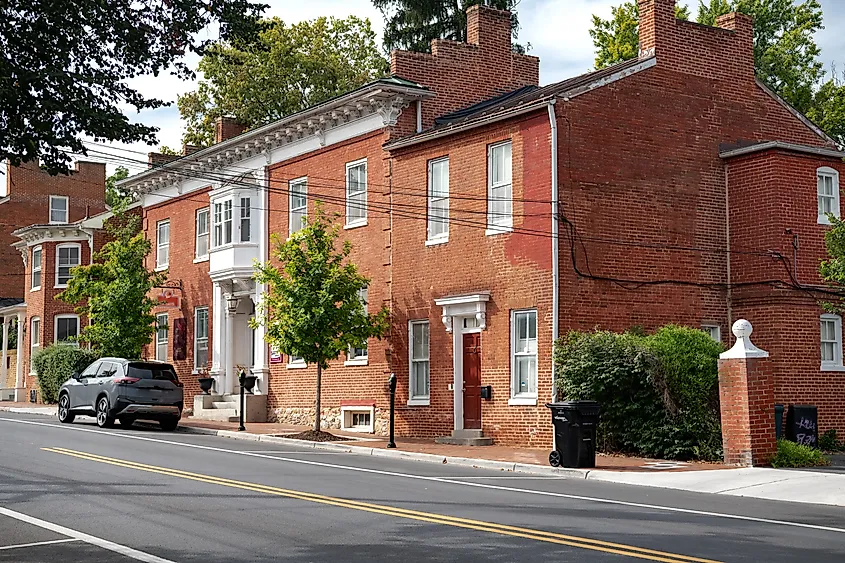 Historic buildings on the old streets of Winchester, Virginia. Editorial Photo Credit: Kosoff via Shutterstock.