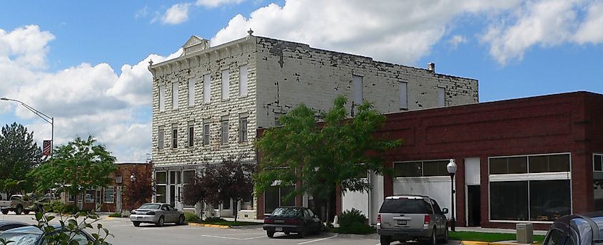 Downtown Burwell, Nebraska (Ammodramus, Public domain, via Wikimedia Commons)