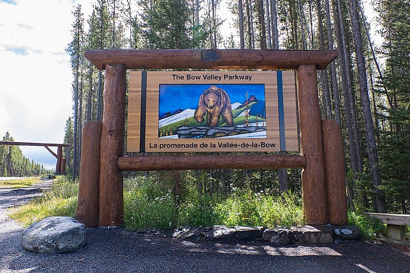 Bow Valley Parkway, Alberta, Utah.