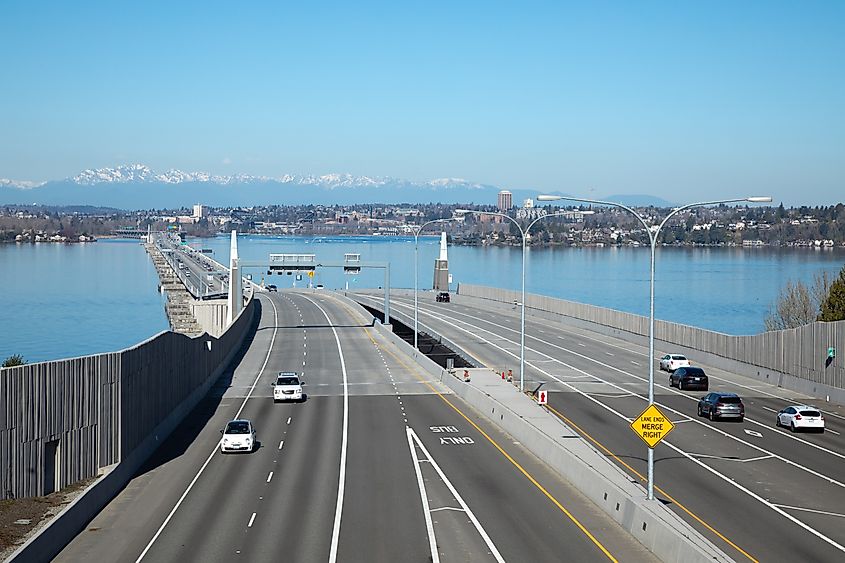 View over the Evergreen Point Floating Bridge on Lake Washington