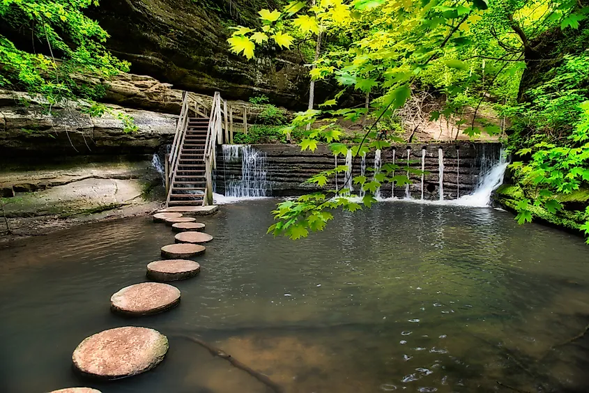 A beautiful lake in the Matthiessen State Park, Illinois.