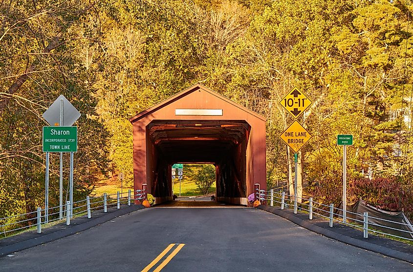 Covered bridge along scenic Route 7 in West Cornwall, Connecticut, USA.
