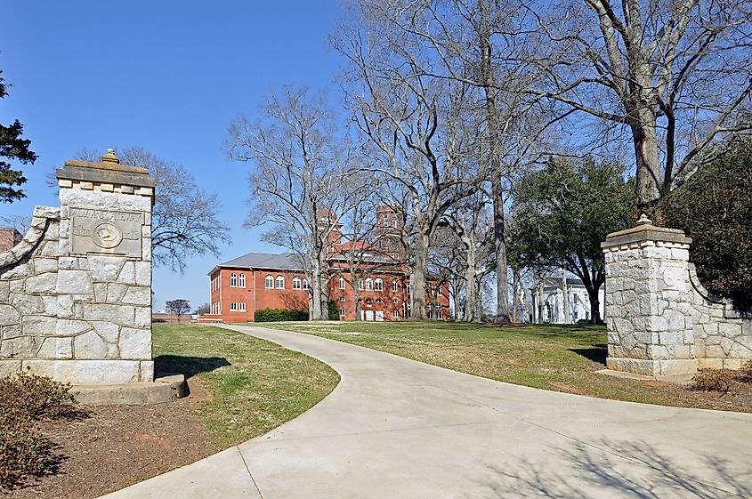 Erskine College entrance and main building. 