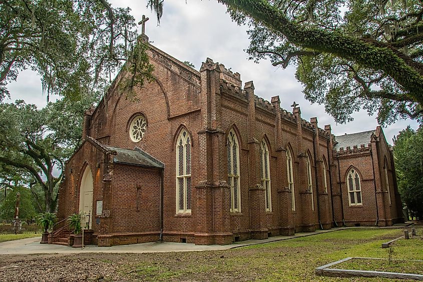 Historical Grace Episcopal Church built in 1860 on Ferdinand Street in St. Francisville, Louisiana. Editorial credit: Nina Alizada / Shutterstock.com