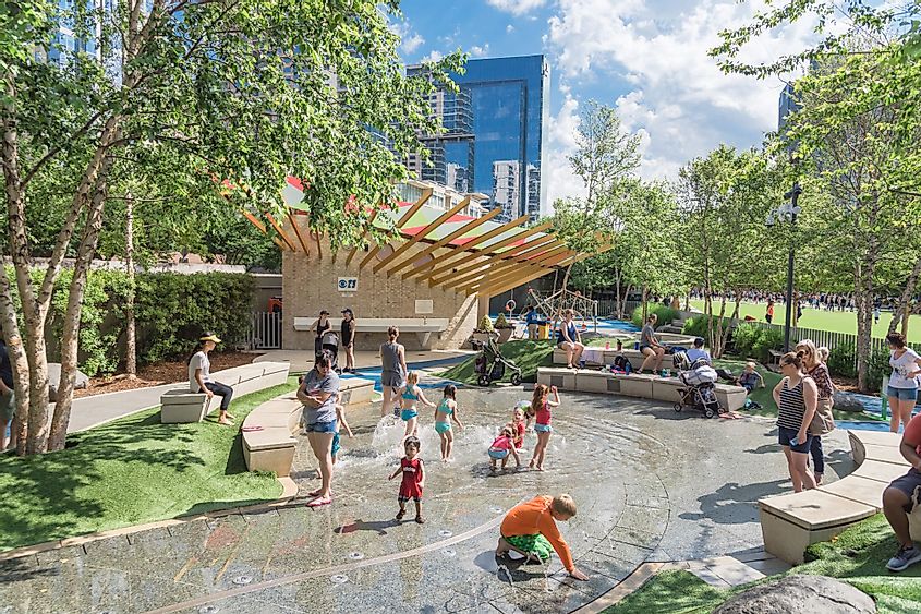 Water fountain and splash pad at the children area in Klyde Warren Park