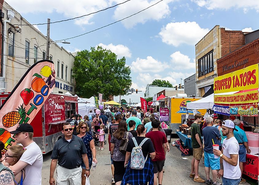 Festival goers at food vendors during the 42nd annual Geranium Festival. Editorial credit: Lee Reese / Shutterstock.com