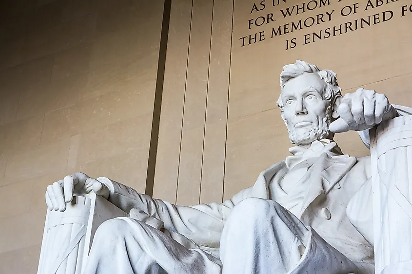 Abraham Lincoln Memorial famous landmark in Washington D.C.