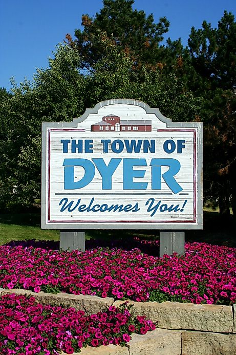 Dyer, Indiana, welcome sign.