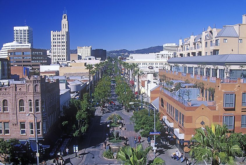 Торговый центр Santa Monica, 3rd Street Promenade в Санта-Монике, Калифорния