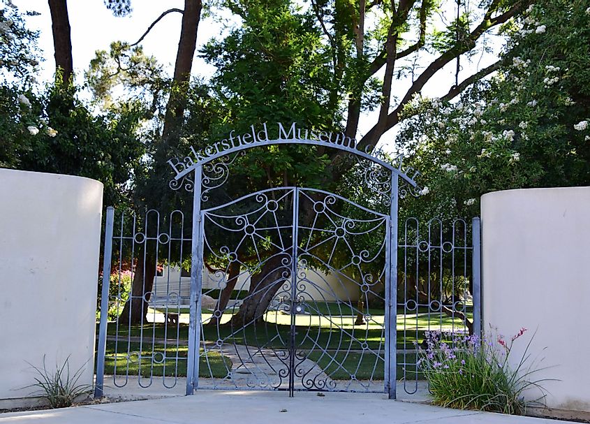 Entrance of the Bakersfield Museum of Art