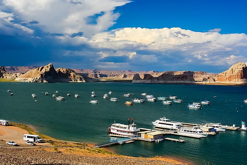 Lake Powell boats