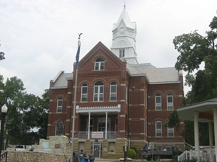 Tell City City Hall (and Perry County Courthouse), Tell City, Indiana
