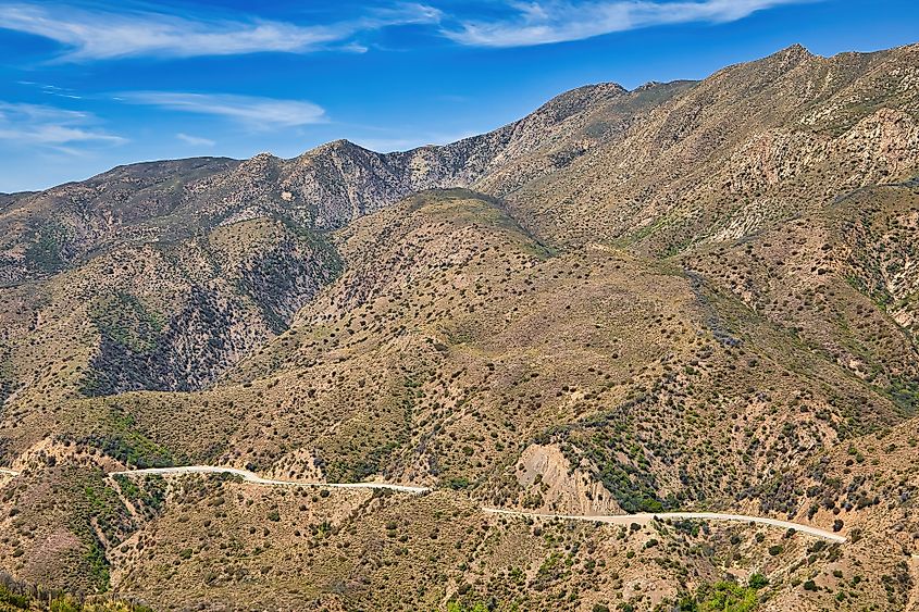 Exploring Highway 33 near Ojai California. Credit: L. Paul Mann / Shutterstock