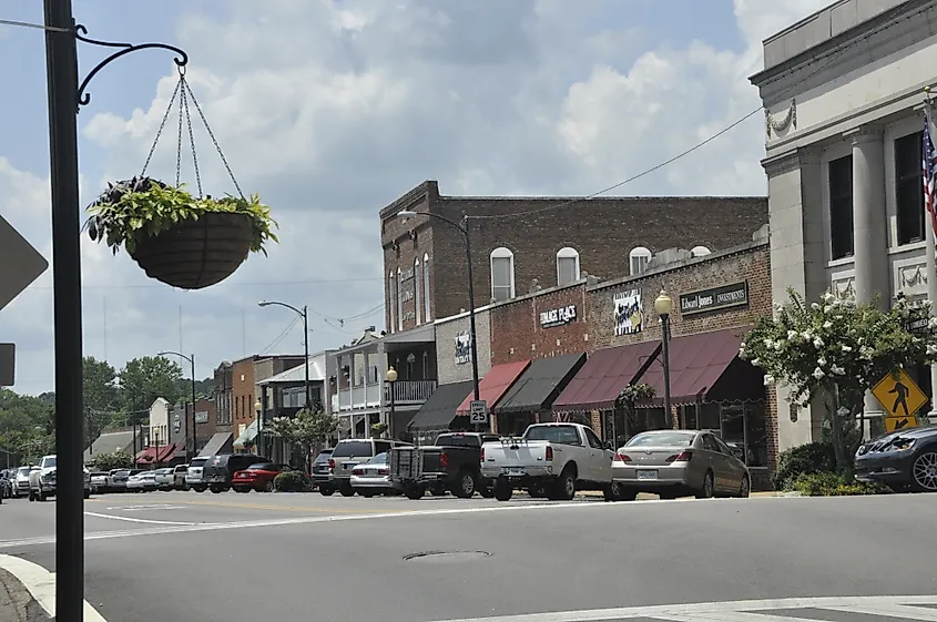 Bankhead Street in New Albany, Mississippi