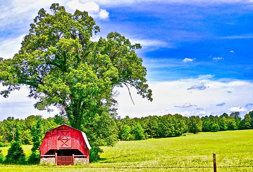 Barn along the Sylamore Scenic Byway AR
