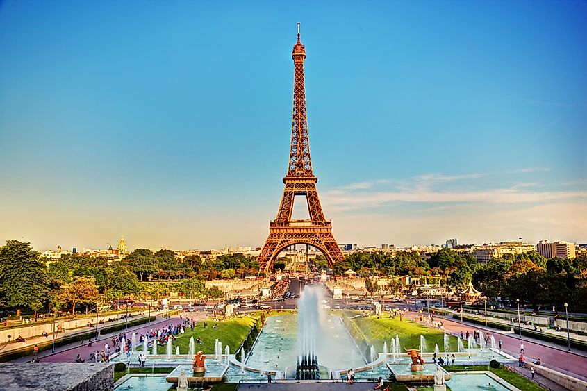 Eiffel Tower seen from fountain at Jardins du Trocadero at a sunny summer day, Paris, France