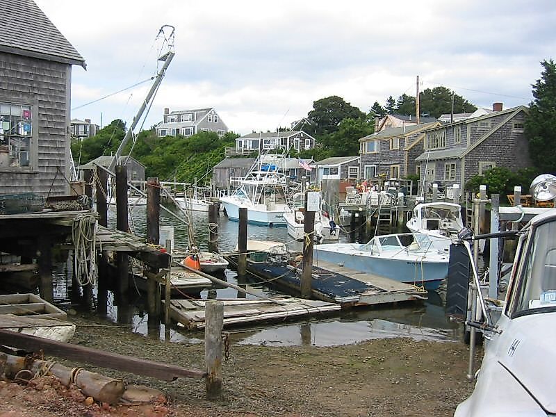 The fishing village of Menemsha, Martha's Vineyard, was the primary location.[51]