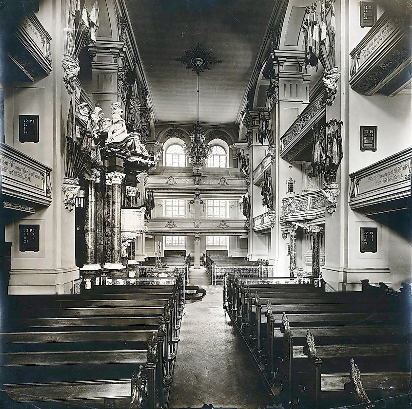 Interior of Garrison Church (1920)