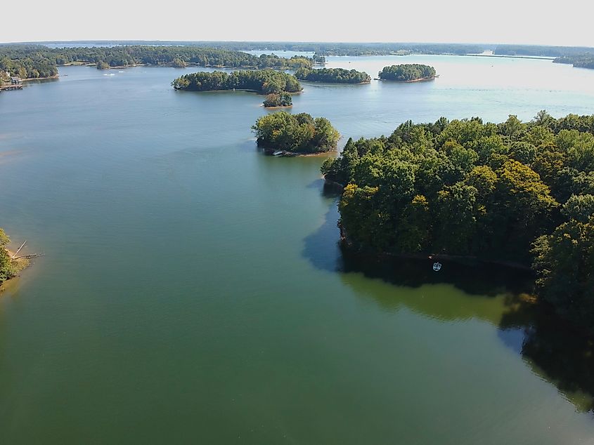 Aerial view of Lake Anna in Virginia.