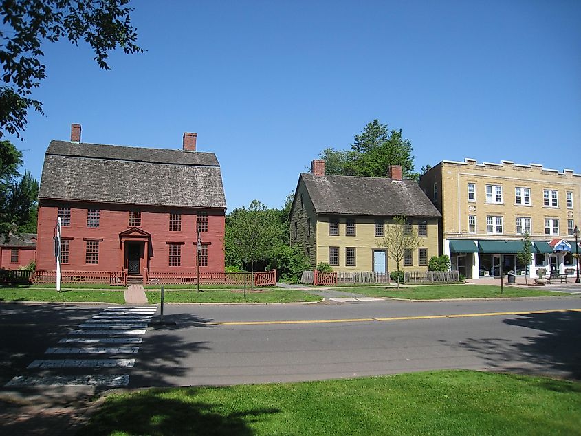 Joseph Webb and Isaac Stevens Houses in Wethersfield, Connecticut, USA. Built in 1781 and 1789, respectively.