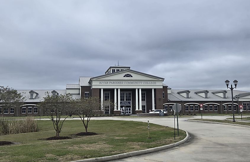 River Parishes Community College, Louisiana.