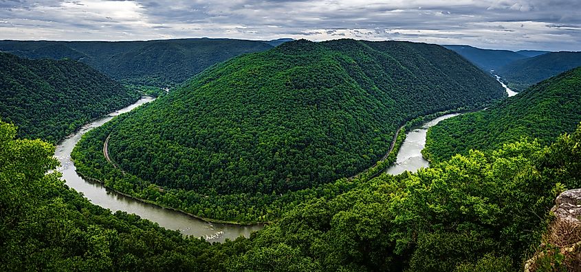 Panoramic view of the New River Gorge in West Virginia
