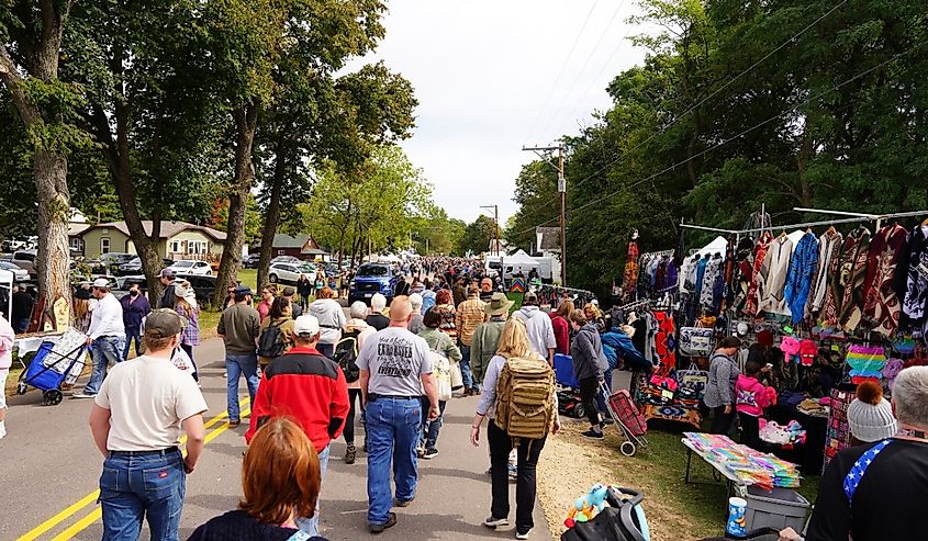 Warren's Cranberry Festival flea market and farmers market.