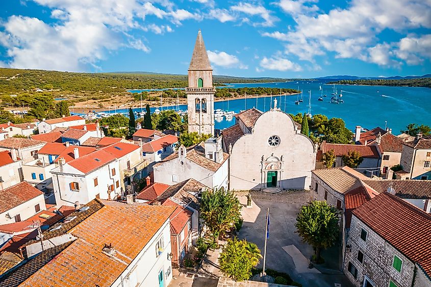 Historic town of Osor connecting Cres and Losinj islands