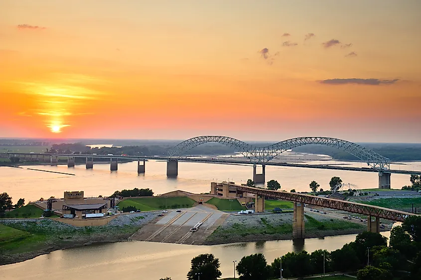 Sunset over the Mississippi River.