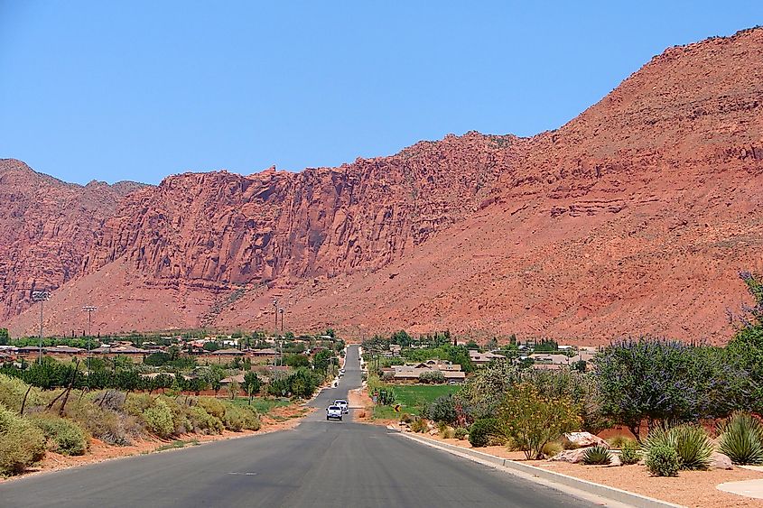 Looking north along South 200 West in Ivins, Utah